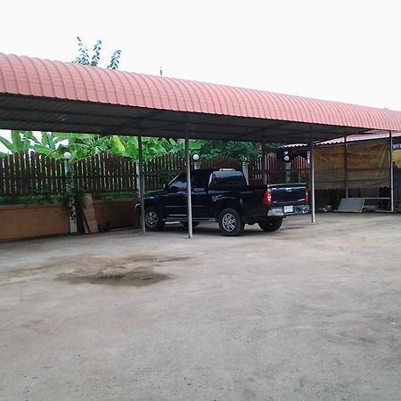 J-Safe Guesthouse Sukhothai Exterior foto